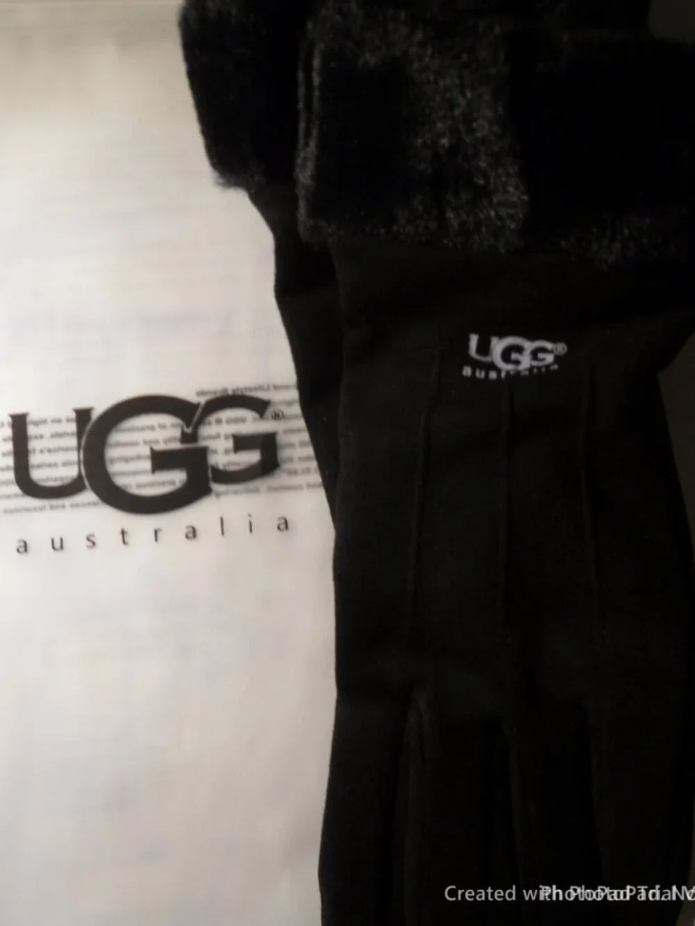 UGG Women's Black Touchscreen Gloves – New